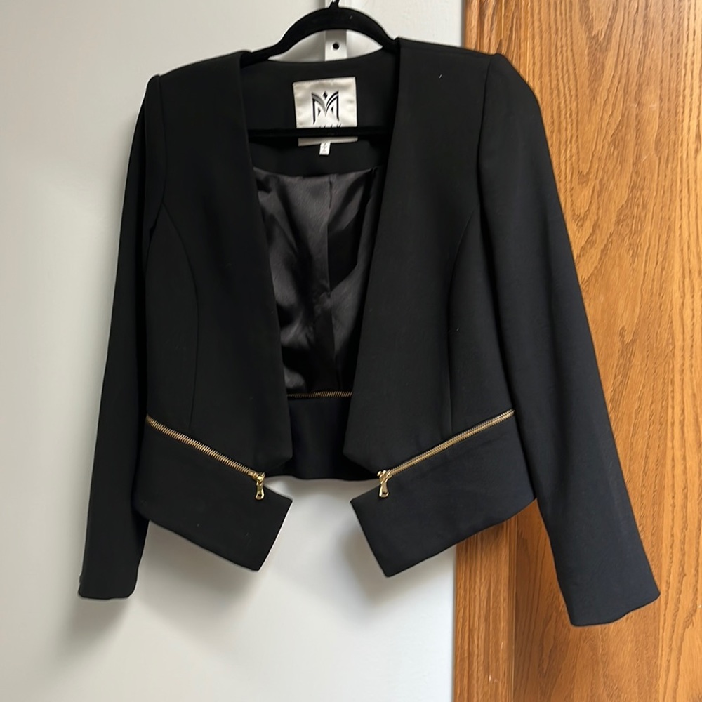 MILLY black open front blazer, waist zipper accents, size 4